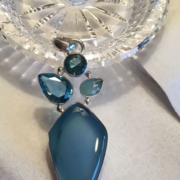 NWOT Sterling Silver Blue Calcedony Pendant - Picture 7 of 12
